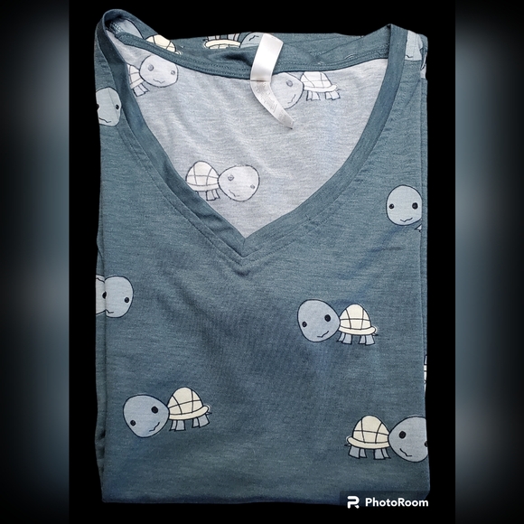 Lularoe Tee - Picture 1 of 1